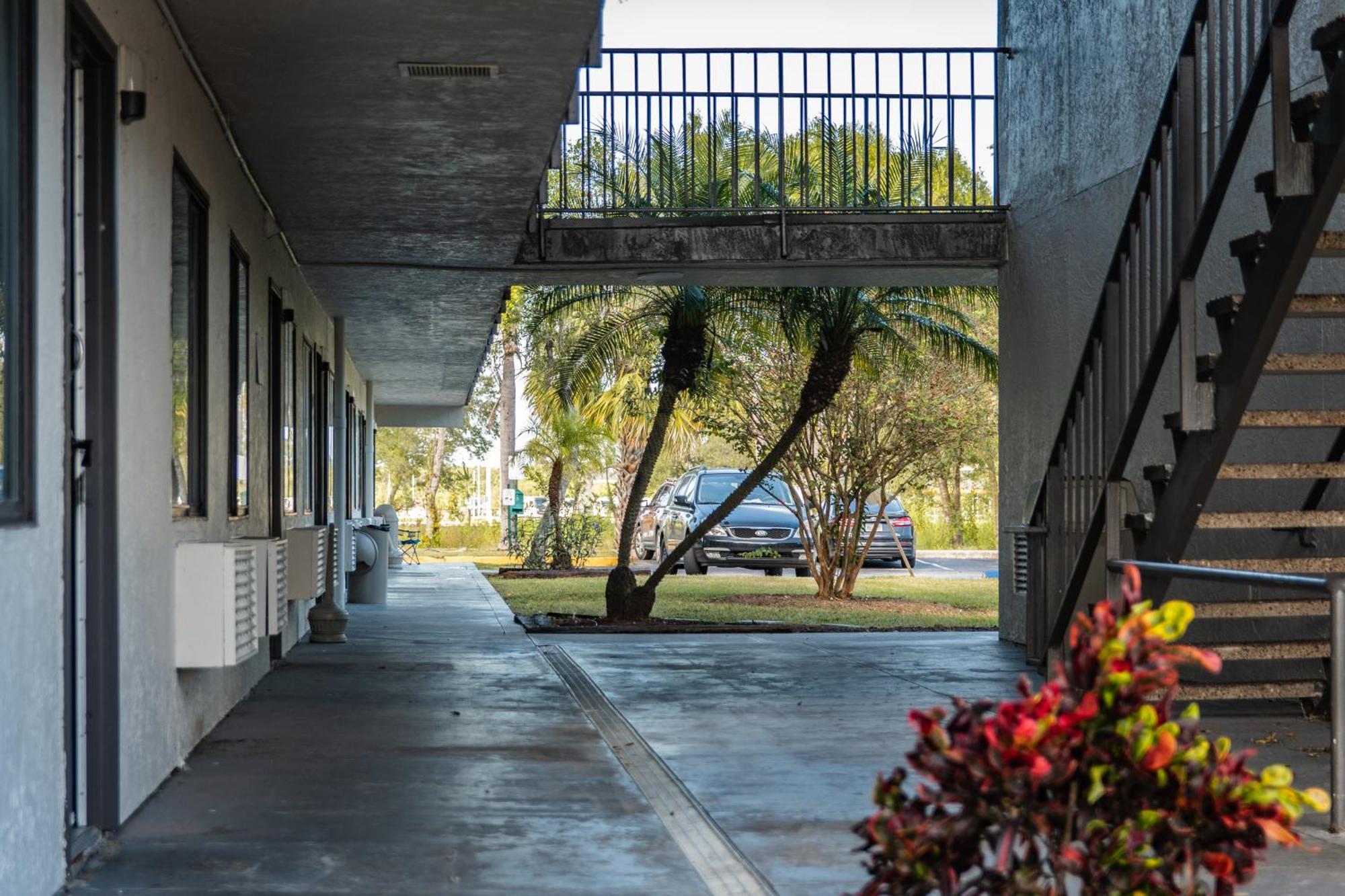 Motel 6-Ft. Pierce, Fl フォート・ピアス エクステリア 写真