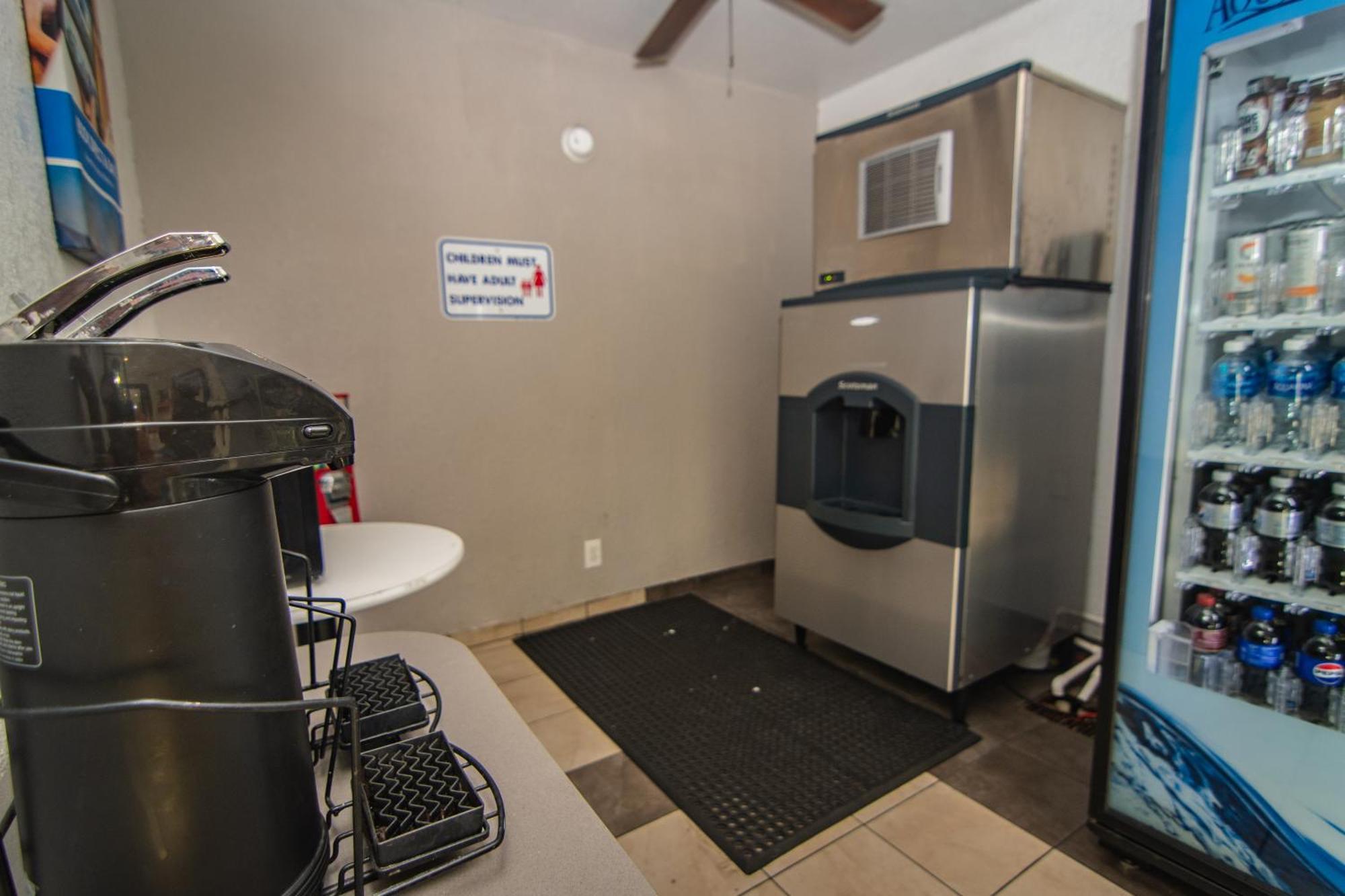 Motel 6-Ft. Pierce, Fl フォート・ピアス エクステリア 写真