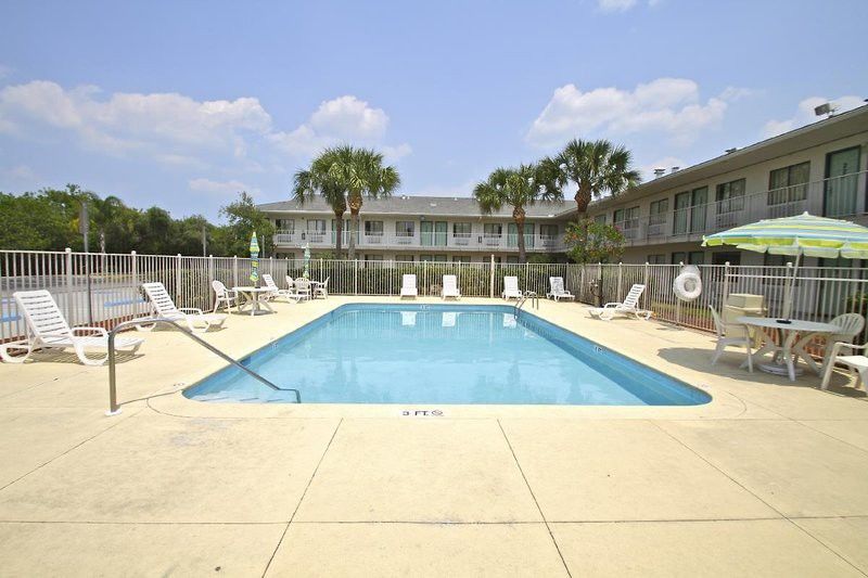 Motel 6-Ft. Pierce, Fl フォート・ピアス エクステリア 写真
