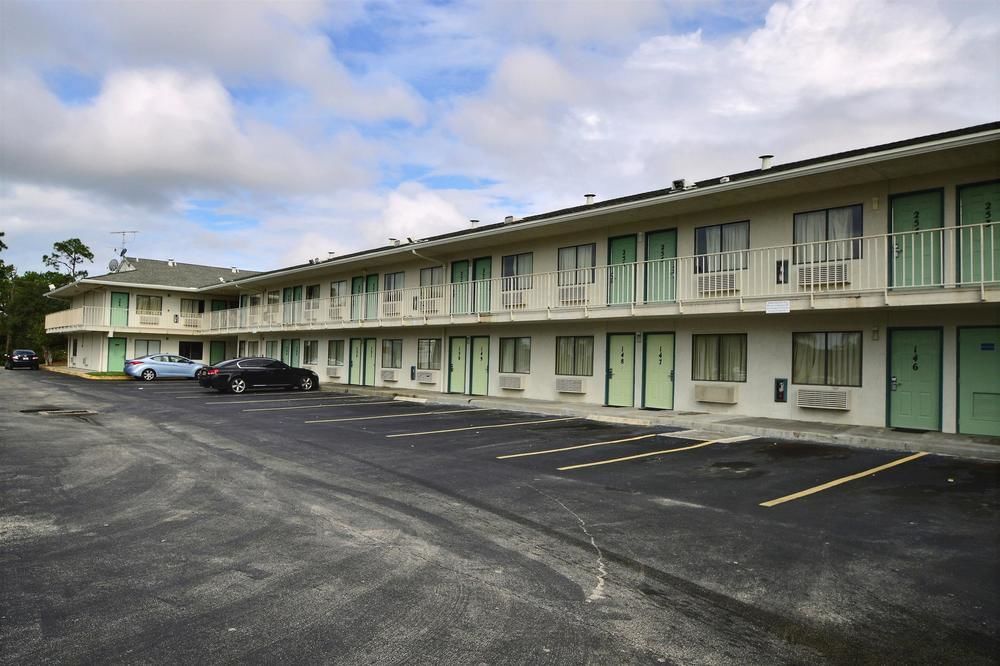 Motel 6-Ft. Pierce, Fl フォート・ピアス エクステリア 写真