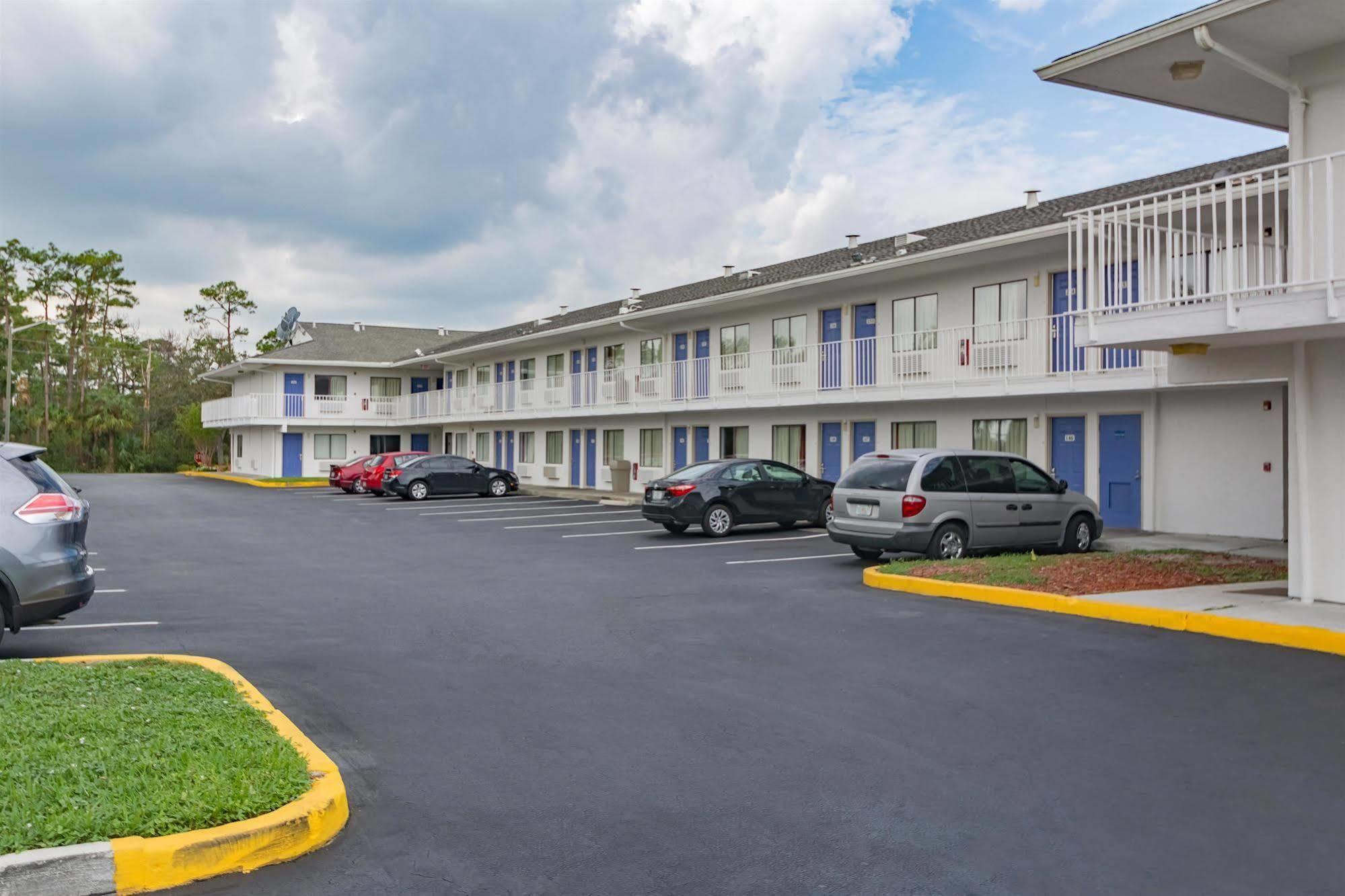 Motel 6-Ft. Pierce, Fl フォート・ピアス エクステリア 写真