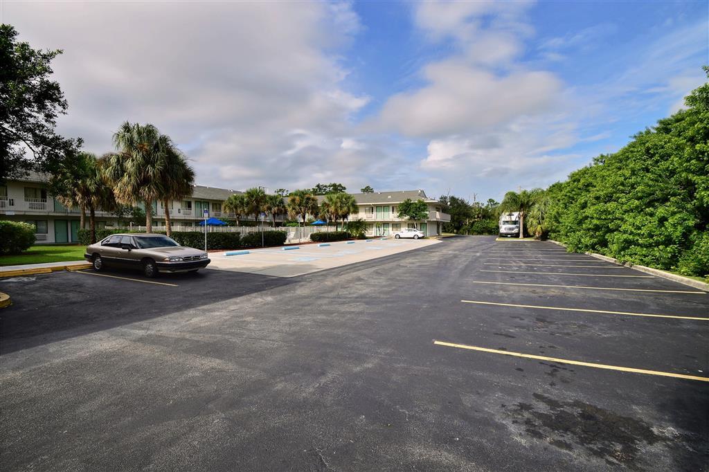 Motel 6-Ft. Pierce, Fl フォート・ピアス エクステリア 写真
